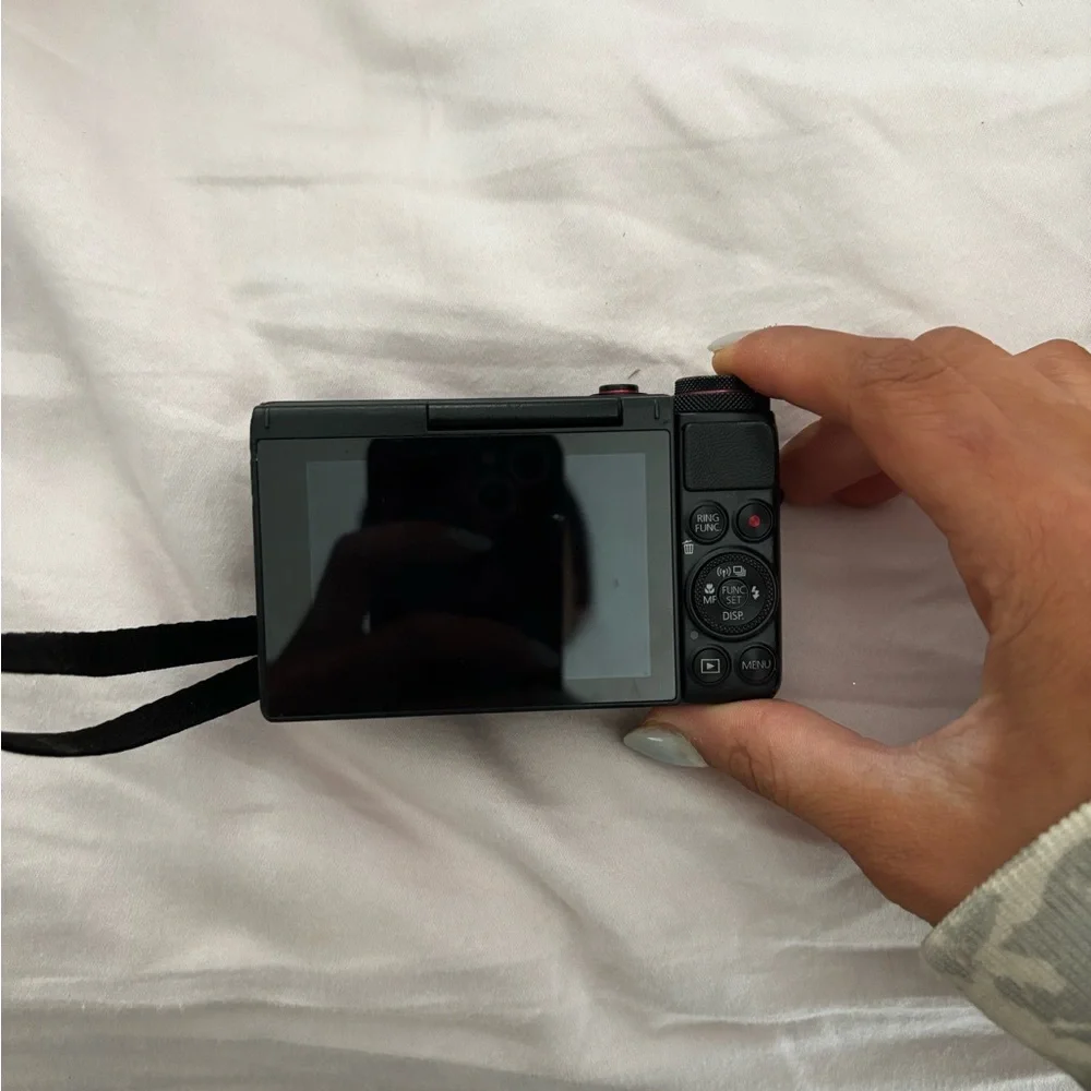 Canon G7X Black Digital Camera
